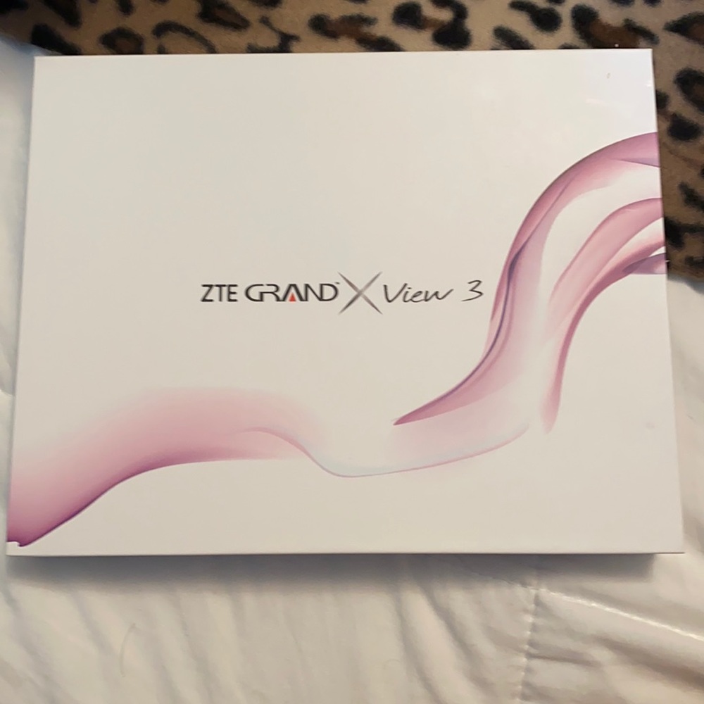 ZTE GRAND VIEW 3 TABLET (new in box) NEVER USED